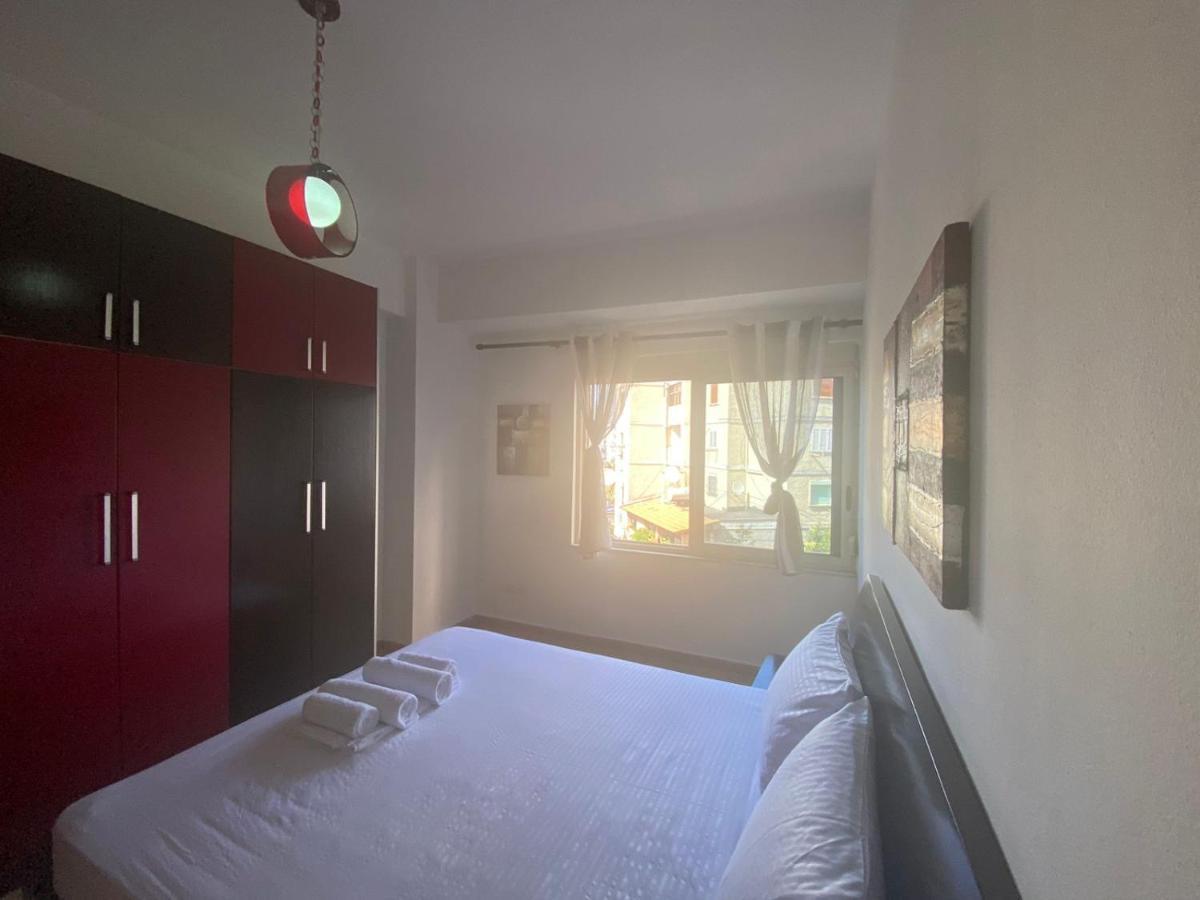 Nicole Apartments Rental Драч Екстериор снимка