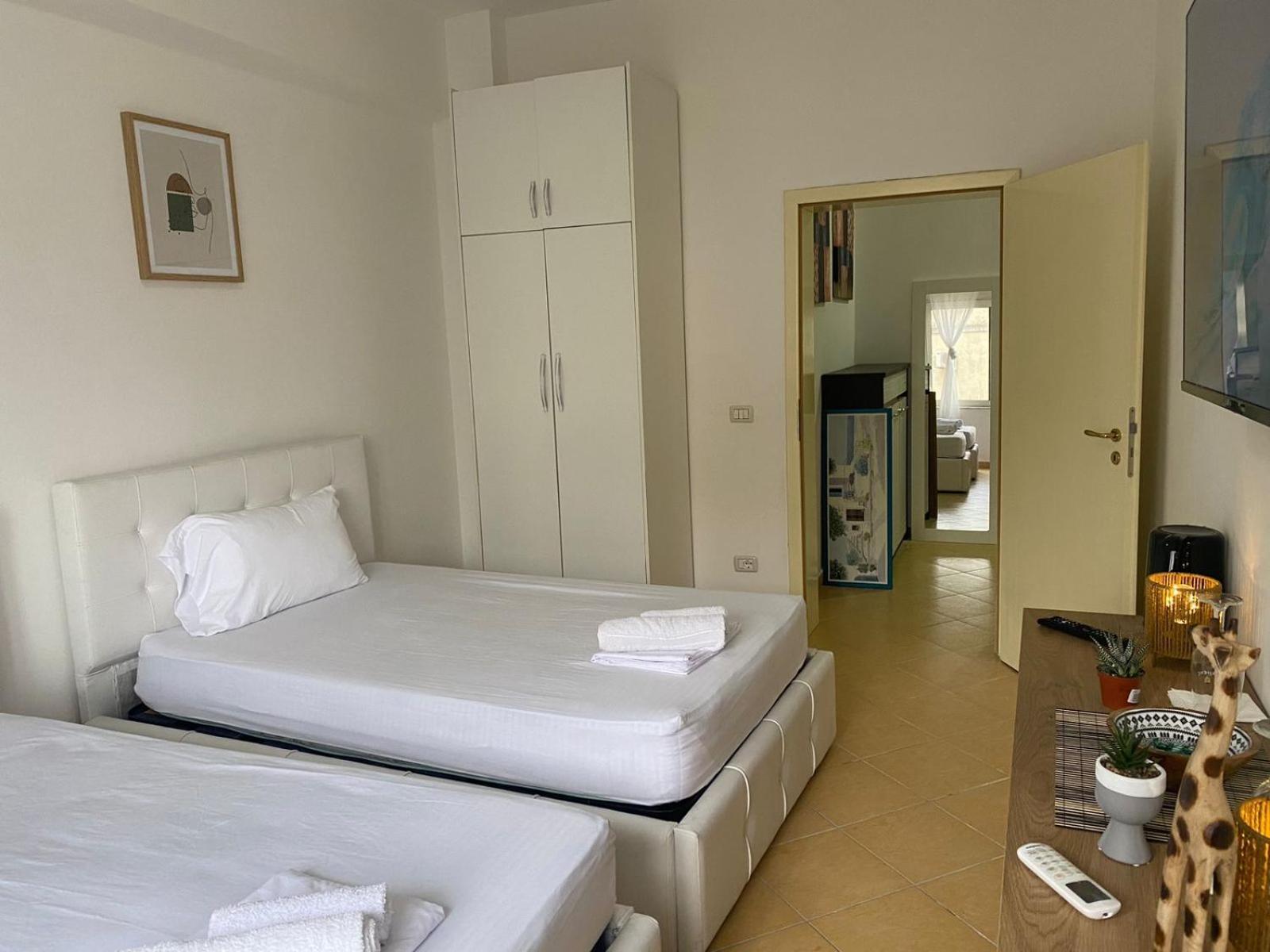 Nicole Apartments Rental Драч Екстериор снимка