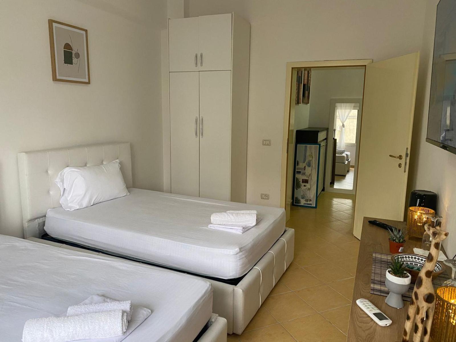 Nicole Apartments Rental Драч Екстериор снимка
