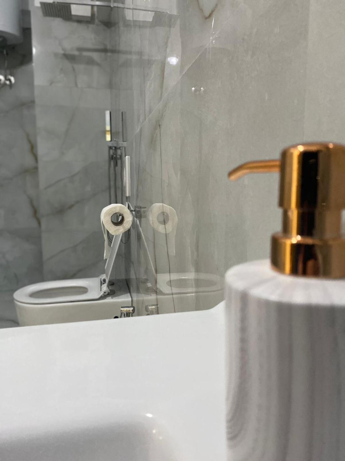 Nicole Apartments Rental Драч Екстериор снимка