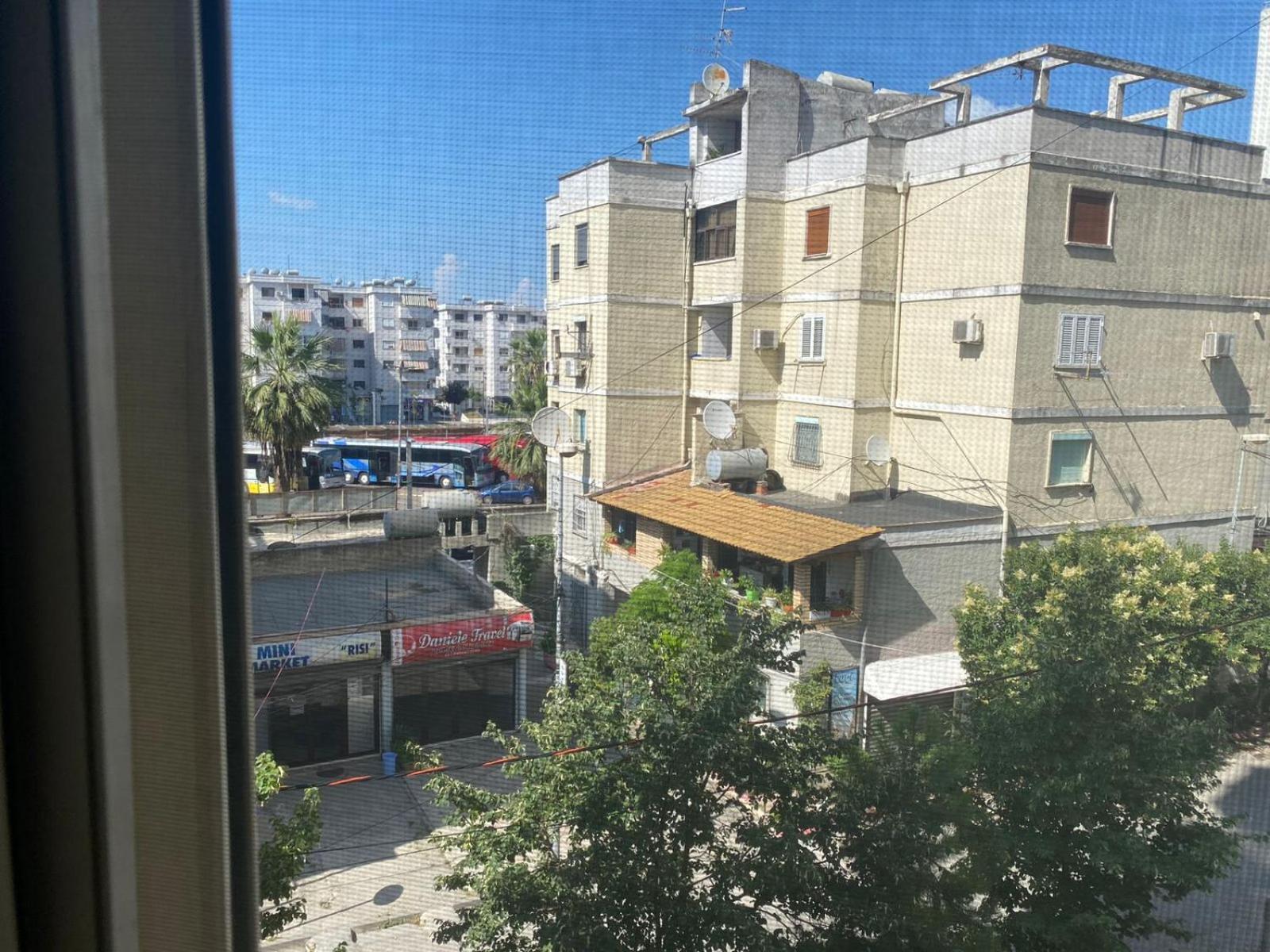 Nicole Apartments Rental Драч Екстериор снимка